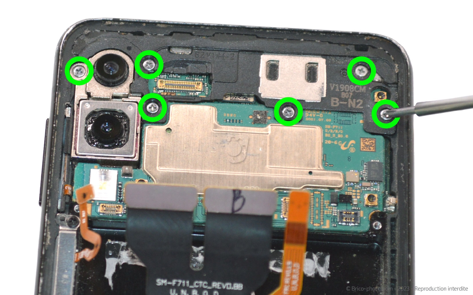Acheter pour réparer Ecran tactile + LCD noir de remplacement pour Samsung  Galaxy Tab A 2019 10.1 (SM-T510 / SM-T515) [ Trouble Clic ]