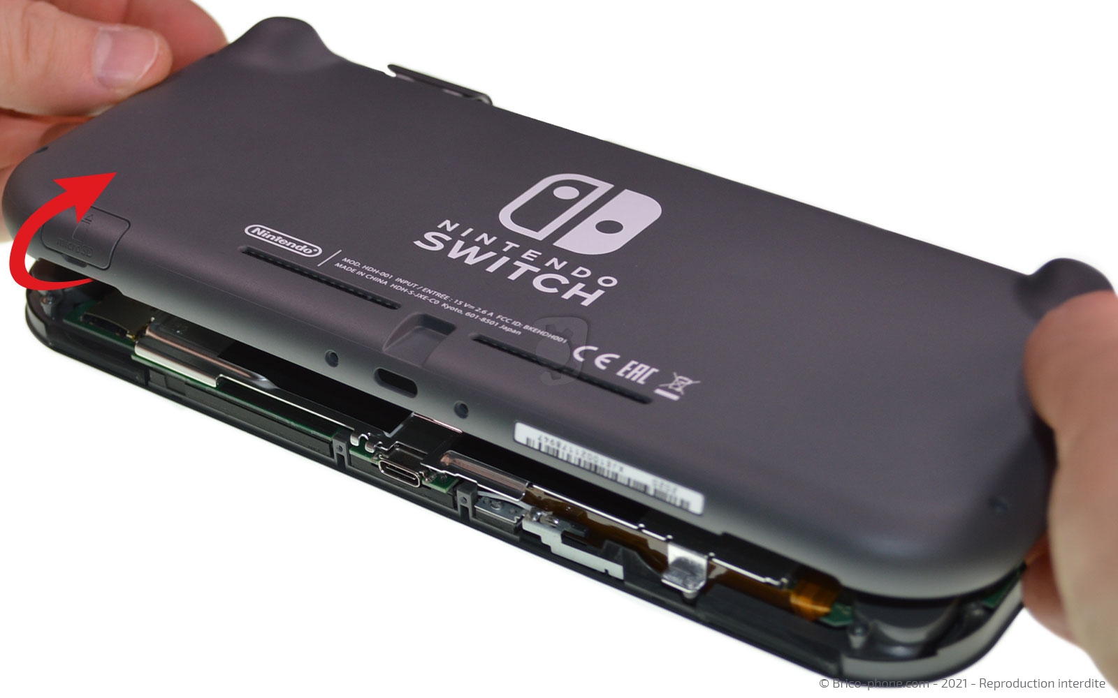 Comment remplacer la batterie Nintendo switch lite 